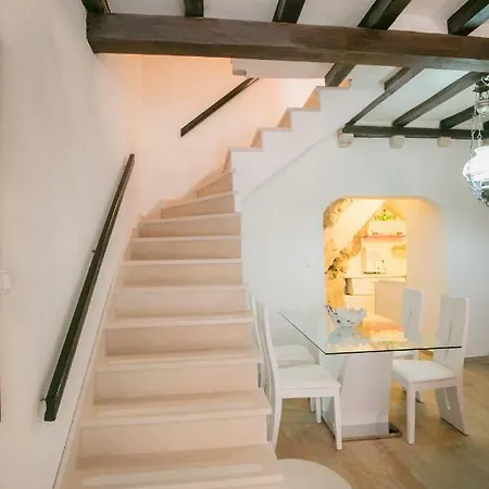 Apartment Stella Del Mare - Old Town Getaway *